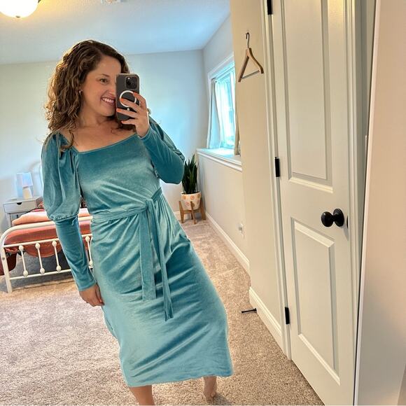 ASOS Blue Velvet Long Sleeve Belted Maxi Dress 6 - Picture 2 of 11